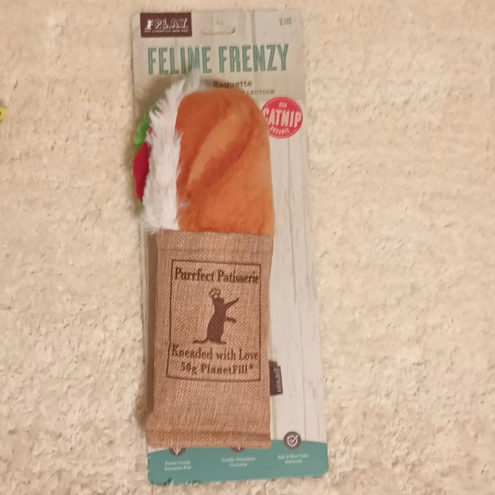 NWT ~ P.L.A.Y. Feline Frezy Tuna Baguette Catnip Kicker Eco-Friendly Cat Toy
